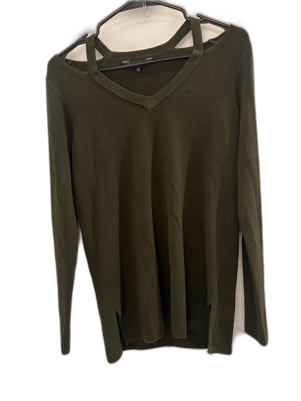 Knitwear by F&F Olive Green V-Neck Long Sleeve Sweater US 6